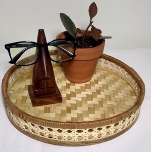 Round bamboo and wicker tray